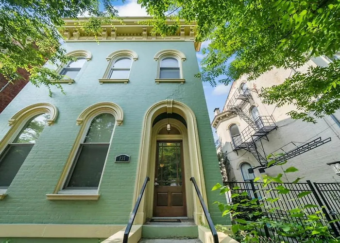 City Escape 2Br Steps To Tql Near Otr And Downtown